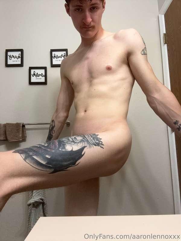 aaronlennoxxx image #0
