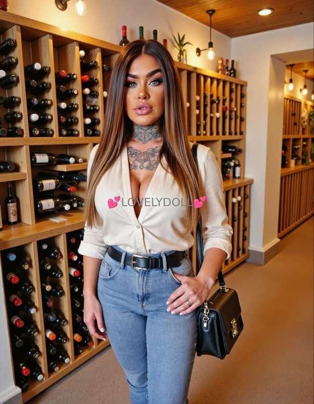 Confidence loud, outfit louder. Volume up. 🔊I’m in the mood ..