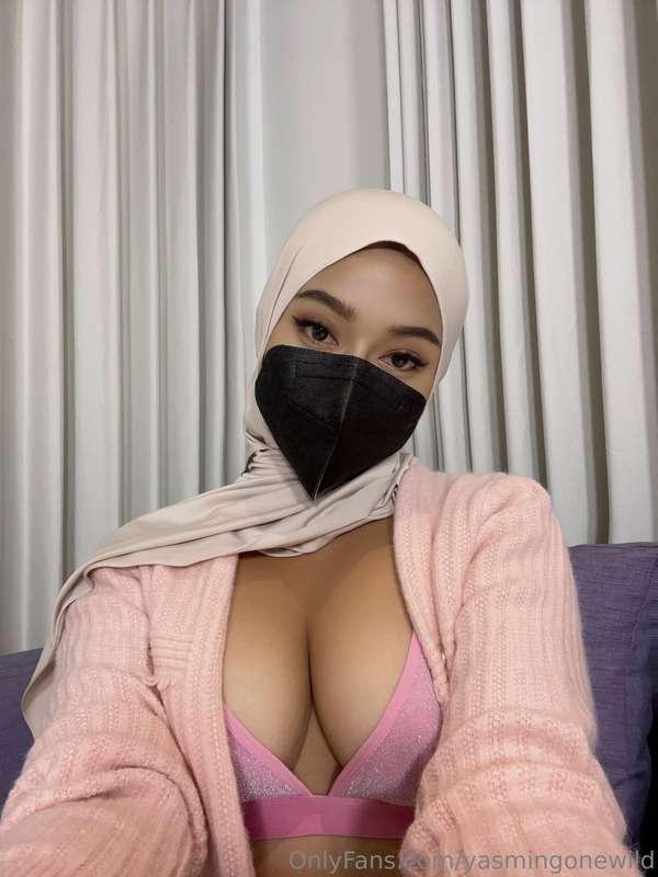 Your hands would feel so much better on me than mine do🤤💦
