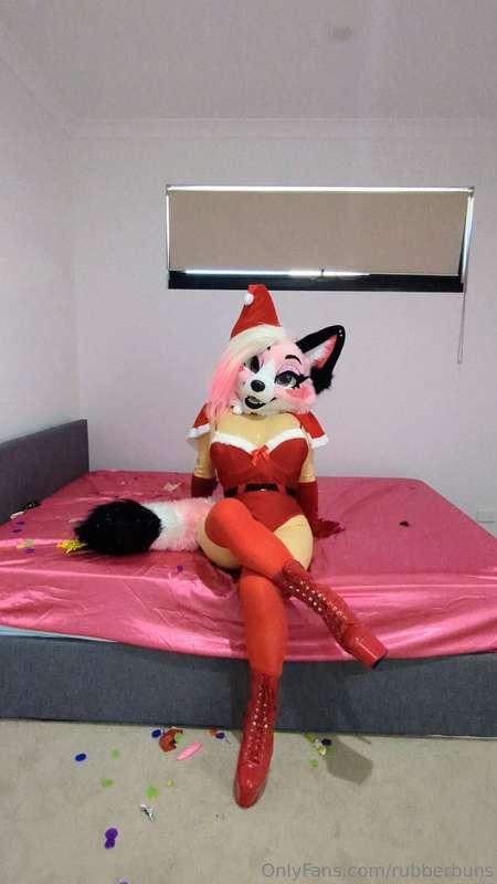 rubberbuns image #2