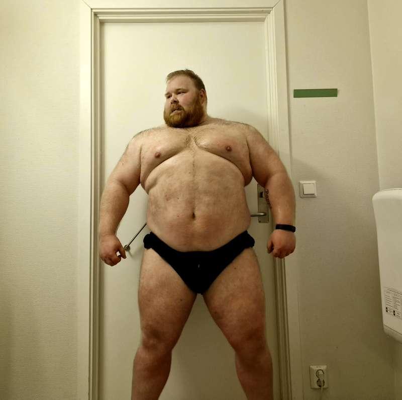 Tired of the gym bathroom yet? 😄