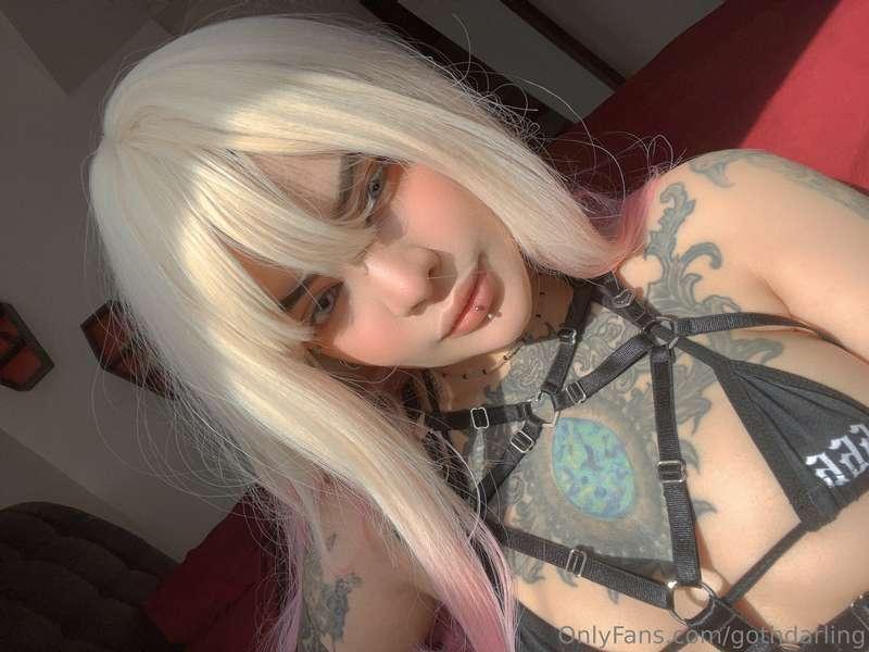 gothdarling image #1