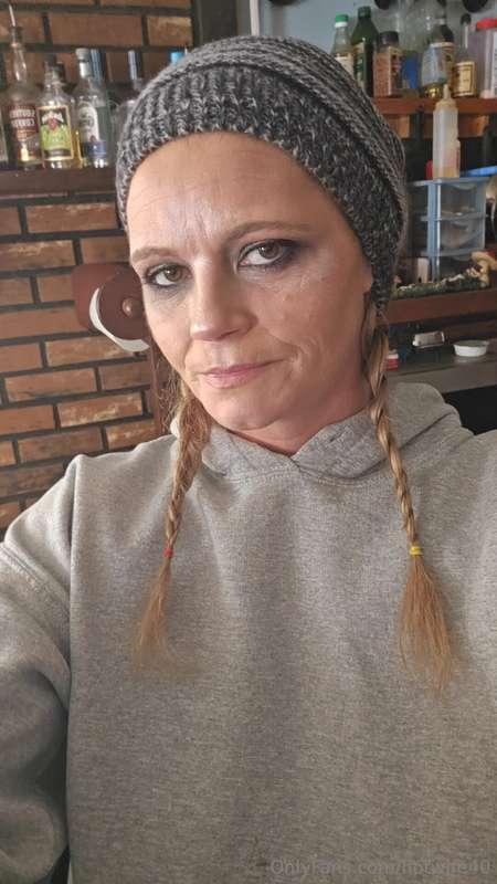 Good afternoon my lovely fans and followers. I am working on..