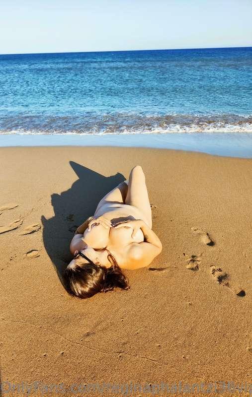 Feel free and get naked everywhere!