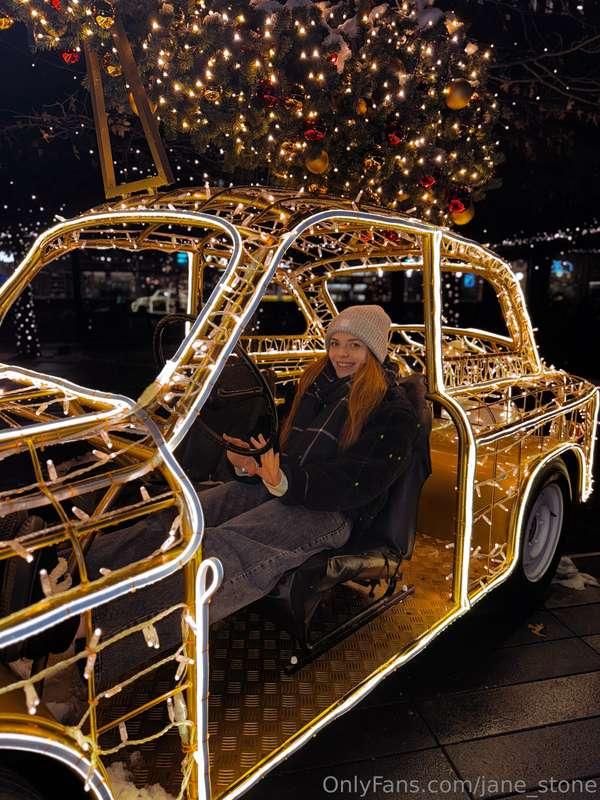 Come with me?🚗🌠