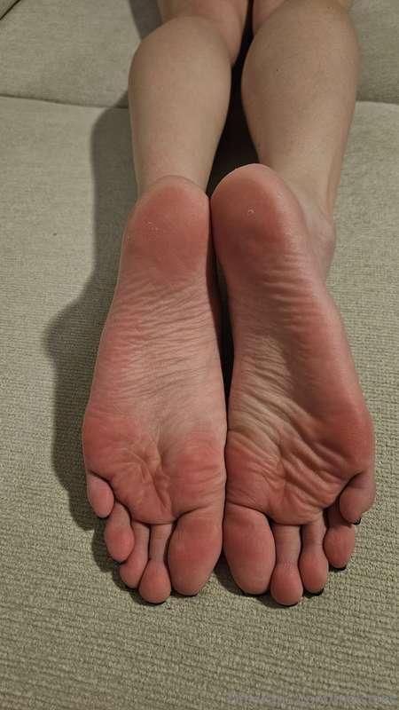 have a relaxing Monday evening seeing my soles 
