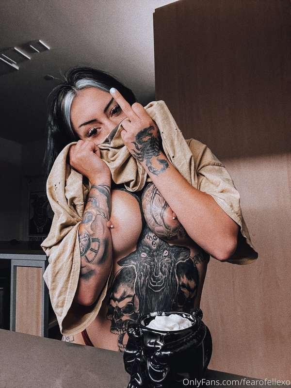 GOOD MORNING ☀️ ♥︎ I just made my morning coffee & of course..