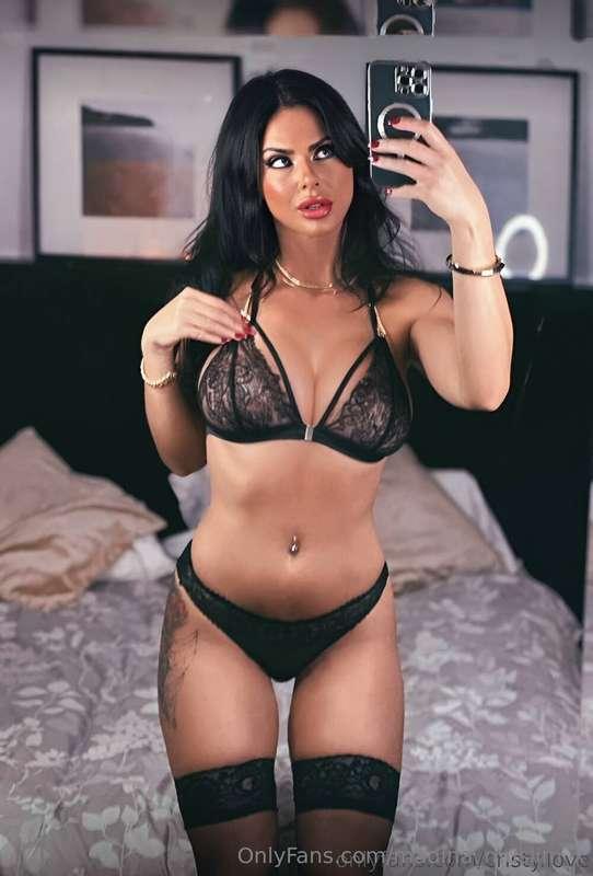 Don't scroll, get what you want here for FREE😈@cristy.love ❤..