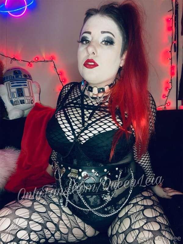 😘