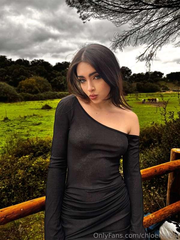 chloemarini image #0