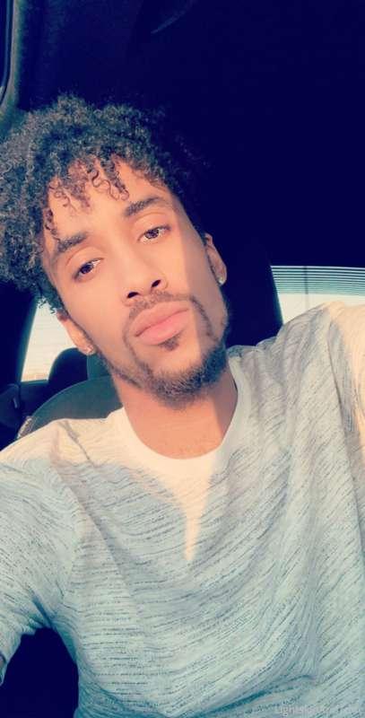 Took a selfie and I only wanted to show y’all so 😆 @toxicliv..