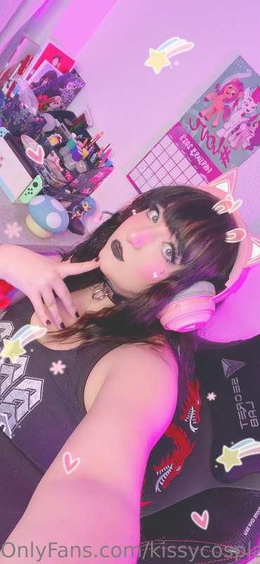 Hi :3