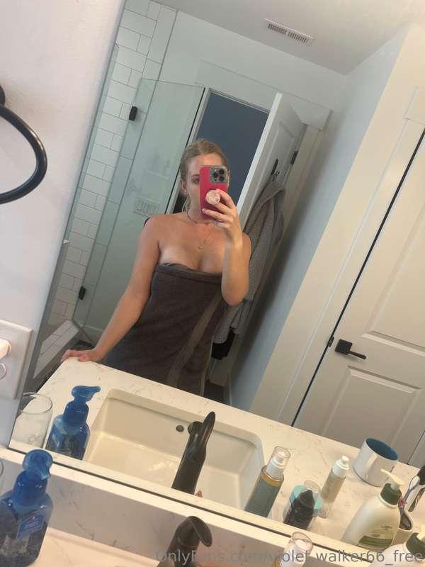 Good morning sexy!!!😘