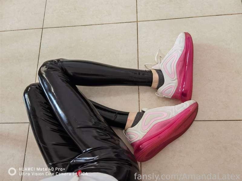 amandalatex image #21