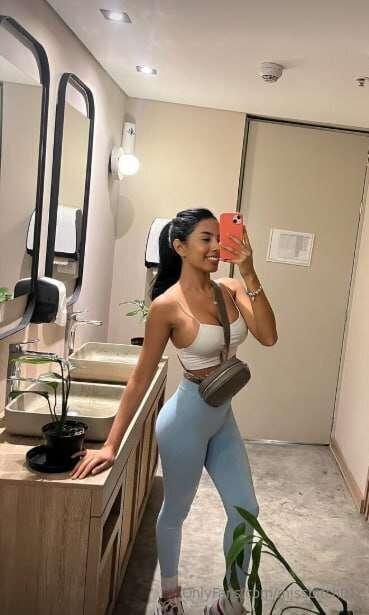 ✨ @ebonylatinkiara ✨So happy you stopped by! Let’s see if we..