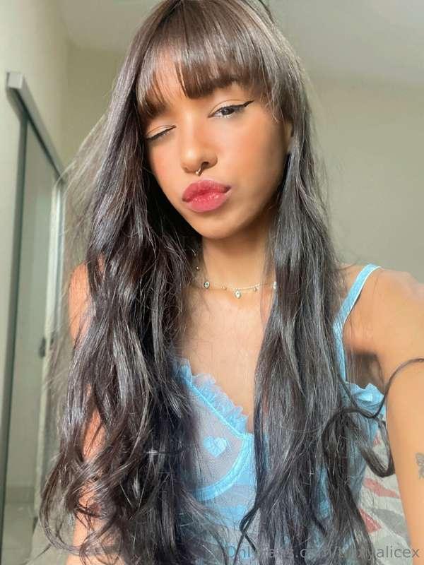 I hope you wouldn't mind getting lipstick stains on your shi..