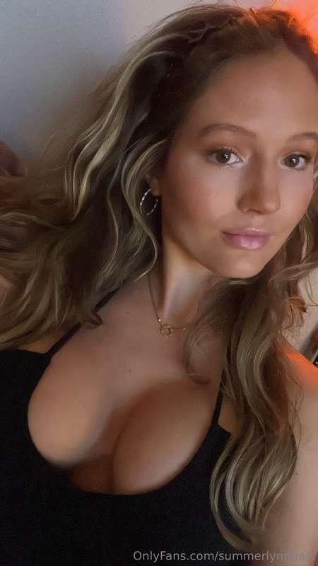 come chat with me on @summerlynnunlocked 