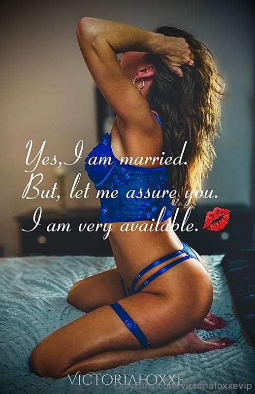 Living the hotwife life! 😈
