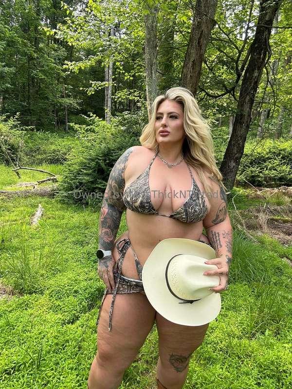 where's that time machine so I can go back to this moment?