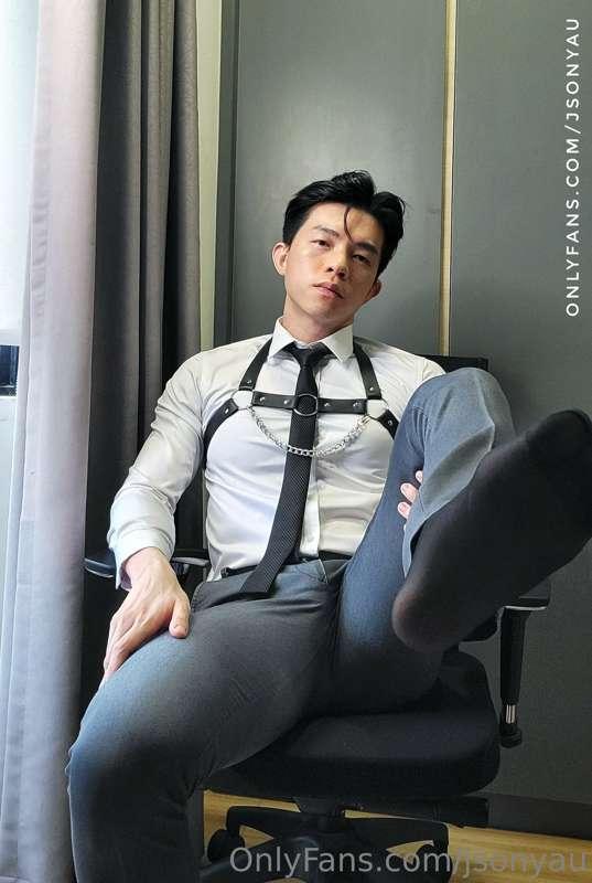 More suit and tie selfies