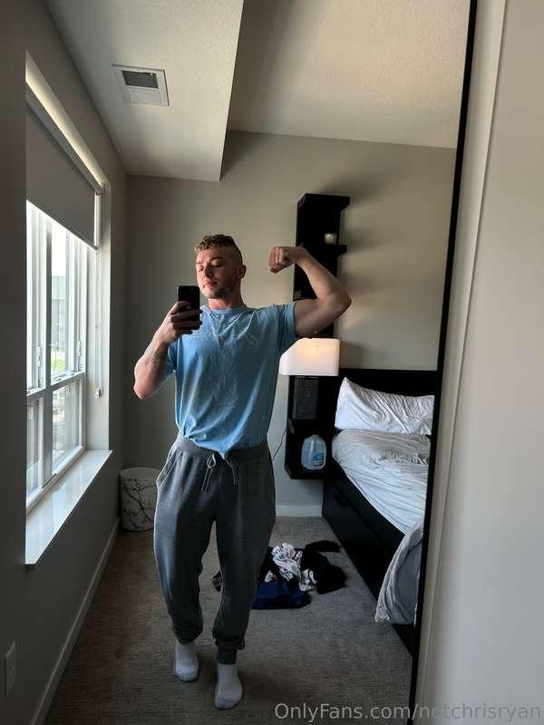 2 weeks of no lifting after my motorcycle crash🥲