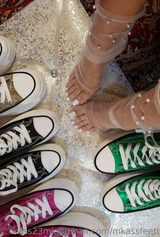 Tip me and I show u all my new nylon socks♡