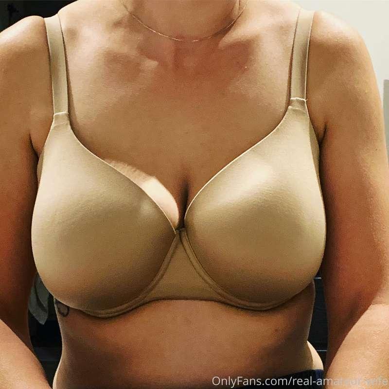 Milf tittys