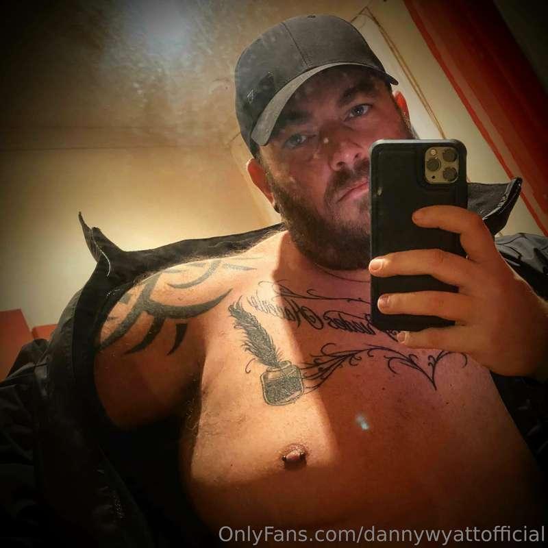 dannywyattofficial image #25