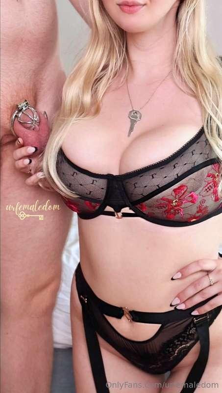 urfemaledom image #1