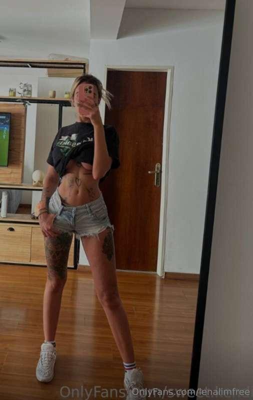 🧡SUBSCRIPTION FOR FREE🧡Horny @sweet.kendi shows her pussy ju..