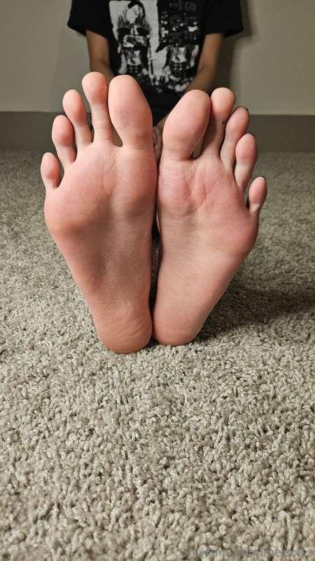 Nothing makes Sunday better than my soles