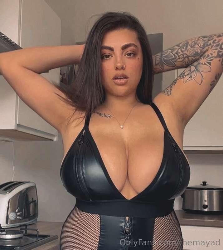 Do I suit the leather look?