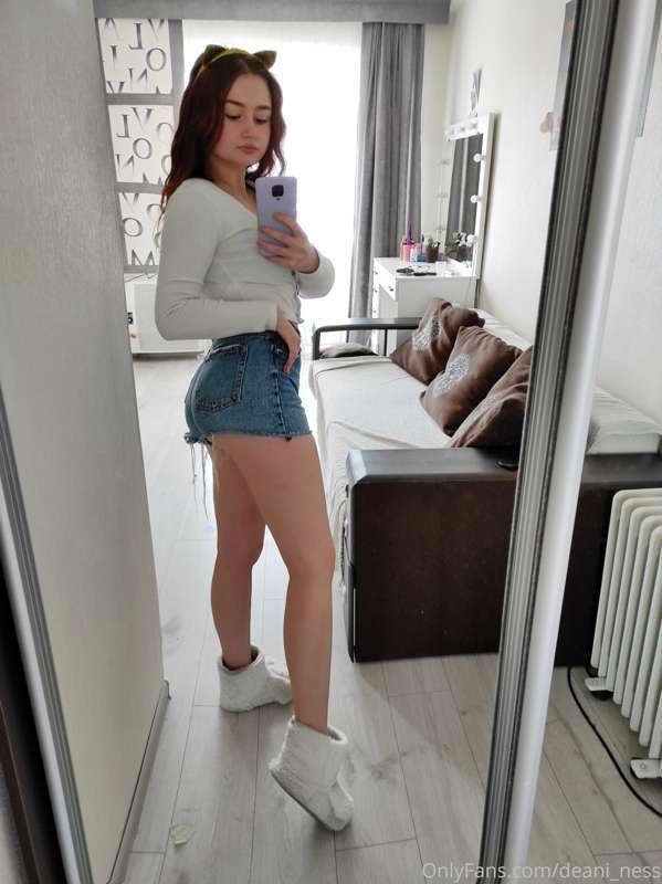 Shorts or skirt?) 🍑