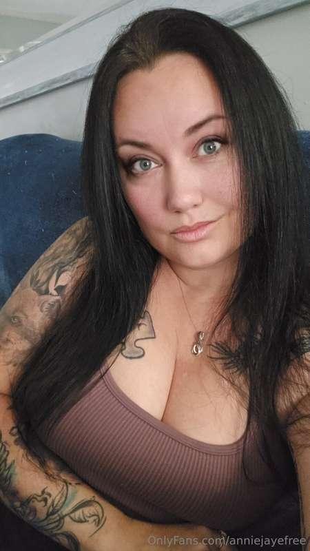 Go ahead and open the post below to see me pull the girls ou..