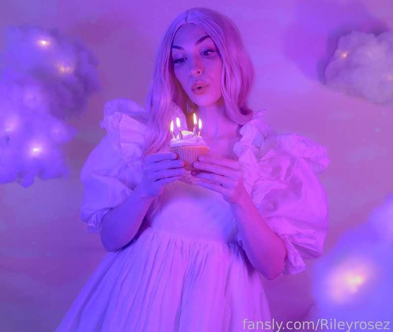 rileyrosez image #9