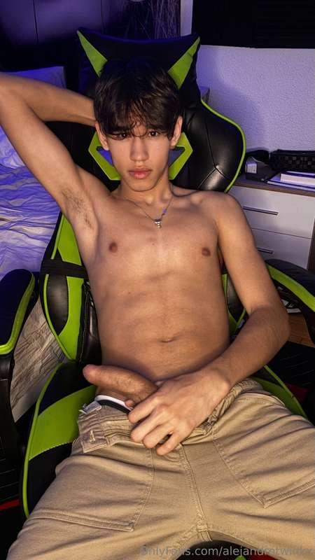want to hold my dick? 