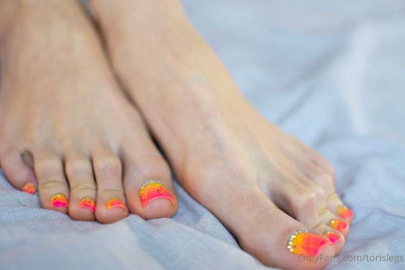 torislegs image #6