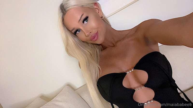 hi bae 🖤