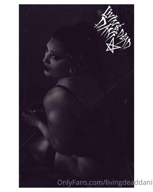 Edits 🖤🕸