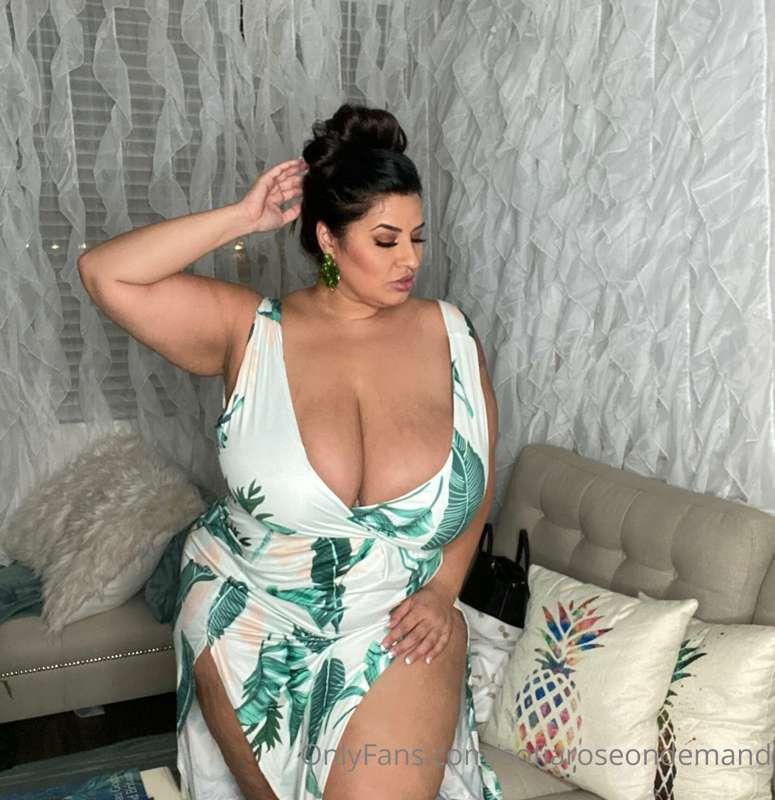 Step into my private place, just for you..💋💋