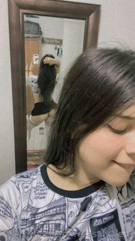 Buenos díasssss 🥰
¡Hoy cositas nuevas! 🤤
¿Adivinas qué me ll..