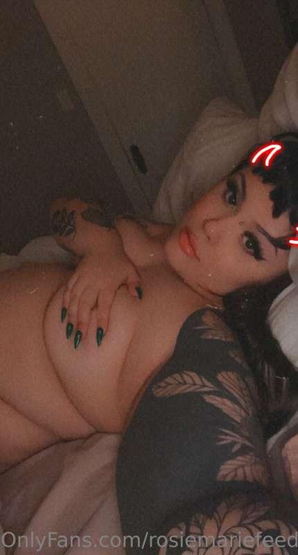 I just laid in bed making myself cum over and over 🤤