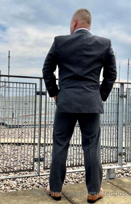 thesuitedboss image #8