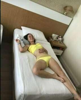 NEW GIRL IN TOWN! FREE PAGE🚨
💎💎💎@sandras_s 💎💎💎
🥵Sub fast to ..