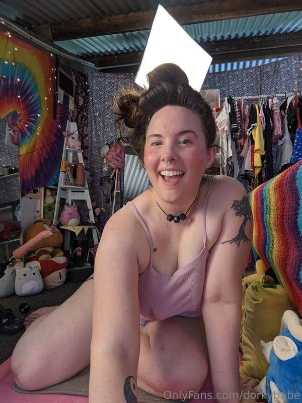 enjoy me having fun with my fuck machine for the first time!..