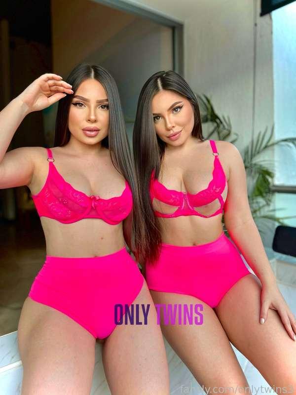 onlytwins3 image #1