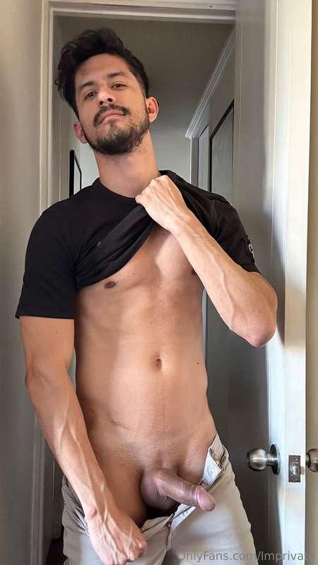 Hasta quitarse toda la ropa 😈🔥