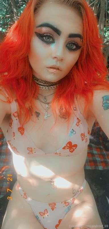 If u go like a bunch of posts on @mollyrot (like 10 or 20) I..