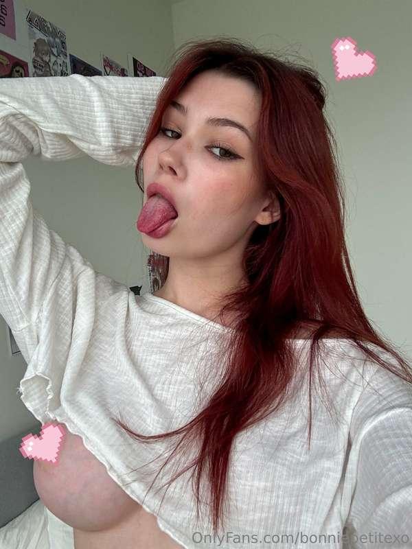 what r u up to rn?👀 i’m feeling extra curious🙈🩷drop smth in ..