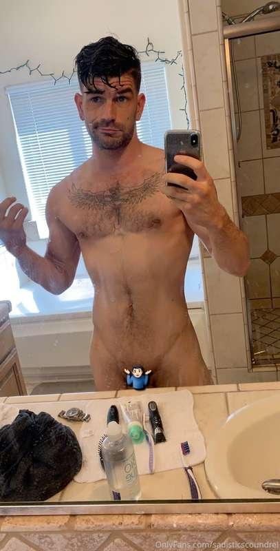 Had to take some of the hair off 🤷🏻‍♂️